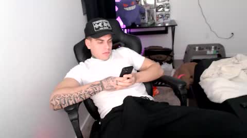 JAXX online show from March 4, 6:08 am