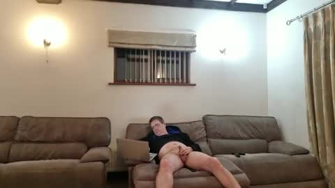 Snapshot of johnathan_stuart33 chatting on March 17, 12:15 am johnathan_stuart33 online show from March 17, 12:15 am