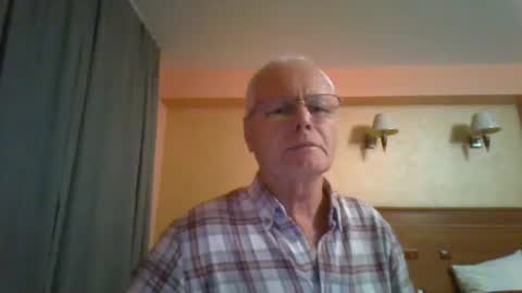 johndesnudado online show from November 9, 9:35 pm