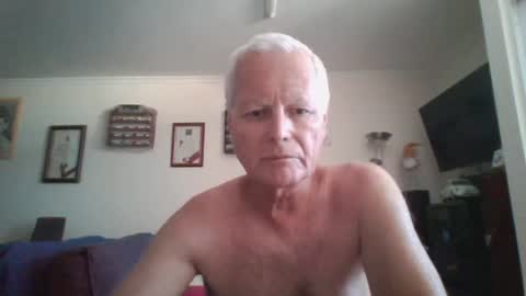 Snapshot of johndesnudado chatting on June 28, 10:54 am johndesnudado online show from June 28, 10:54 am