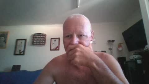Snapshot of johndesnudado chatting on July 20, 10:39 am johndesnudado online show from July 20, 10:39 am