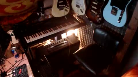 johnfeelgood004 online show from December 1, 7:35 am