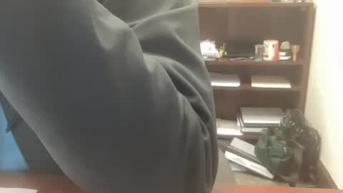 johnfl03 online show from October 15, 3:01 pm