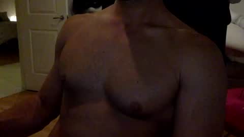 Snapshot of johnhotxxxx chatting on February 5, 12:17 pm LETSPLAY online show from February 5, 12:17 pm