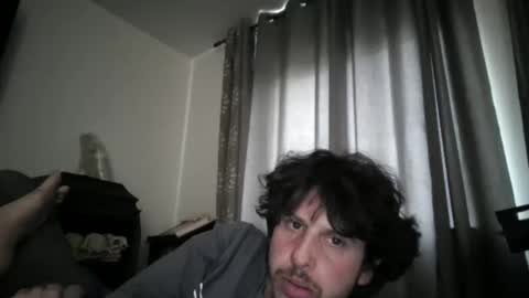 johnjohn online show from April 25, 7:33 pm