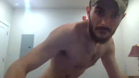 Snapshot of johnjones585121 chatting on February 6, 3:11 am johnjones585121 online show from February 6, 3:11 am