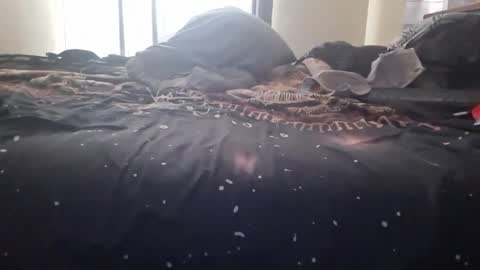 Snapshot of johnkango2 chatting on October 15, 11:10 am johnkango2 online show from October 15, 11:10 am