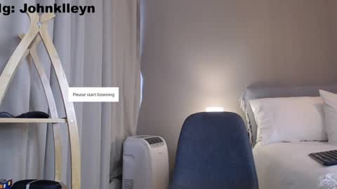 Snapshot of johnklleyn chatting on June 10, 7:46 pm john online show from June 10, 7:46 pm