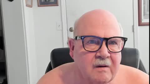 johnno52 online show from December 2, 4:20 pm