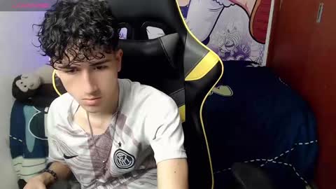 johnny_cagee online show from December 12, 3:54 am