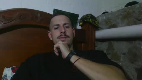 Snapshot of johnny_deep_420 chatting on January 1, 4:50 am Johnny online show from January 1, 4:50 am