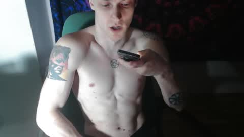 Johnny online show from October 11, 4:38 pm