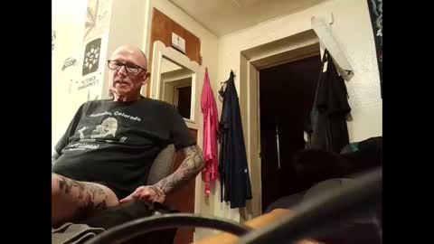 Master online show from February 27, 1:16 am