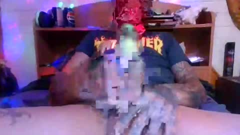 Snapshot of johnnyct36 chatting on November 3, 10:21 pm johnnyct36 online show from November 3, 10:21 pm