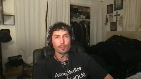 JohnnyDeep66 online show from January 13, 8:30 am