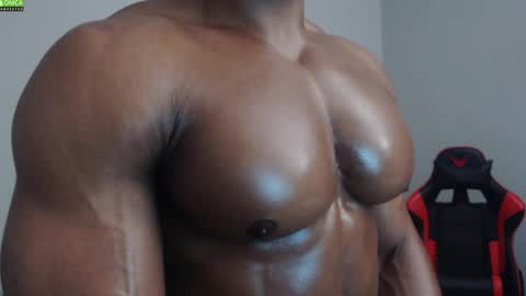 MASTER OF SUBS BETA SLAVES online show from November 11, 8:42 pm