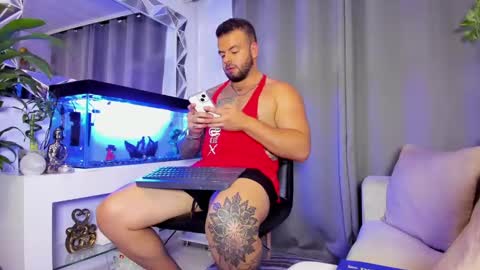 JOHNNY online show from December 29, 10:47 pm