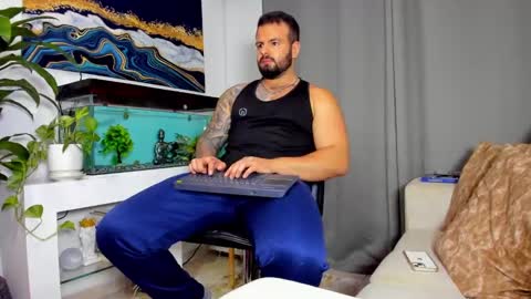 JOHNNY online show from February 19, 11:46 pm