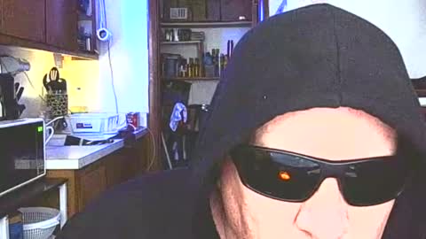 johnnytwain online show from January 10, 9:16 pm