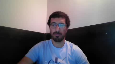 Snapshot of johnparis7575 chatting on July 27, 11:39 am Johnfrench online show from July 27, 11:39 am
