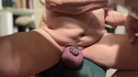 Snapshot of johntwoall chatting on October 6, 5:10 pm Pixies john online show from October 6, 5:10 pm