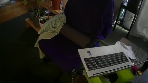 Snapshot of johntylerr833 chatting on May 8, 10:04 pm johntylerr833 online show from May 8, 10:04 pm