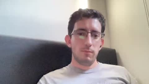 Snapshot of johnukber chatting on May 26, 6:59 pm John Ukber online show from May 26, 6:59 pm