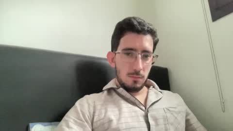 Snapshot of johnukber chatting on June 8, 5:24 pm John Ukber online show from June 8, 5:24 pm
