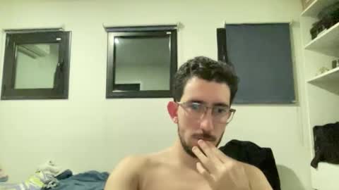 Snapshot of johnukber chatting on June 11, 2:53 am John Ukber online show from June 11, 2:53 am