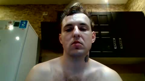 Snapshot of johny_hurdman27 chatting on May 22, 11:27 am johny27 online show from May 22, 11:27 am