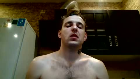 Snapshot of johny_hurdman27 chatting on June 18, 8:03 am johny27 online show from June 18, 8:03 am