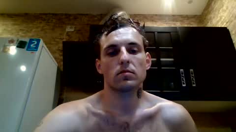 Snapshot of johny_hurdman27 chatting on July 27, 1:18 pm johny27 online show from July 27, 1:18 pm