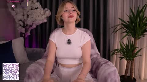 Paula online show from October 5, 2:10 am