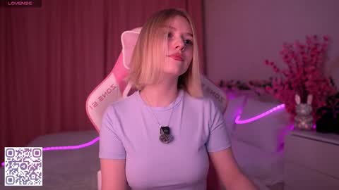 Paula online show from February 27, 9:04 pm