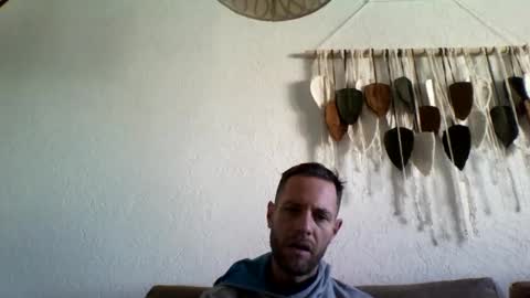 jojo19844 online show from November 14, 9:41 am