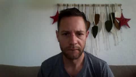 jojo19844 online show from November 27, 8:16 am