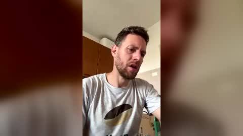 jojo19844 online show from August 5, 11:57 am