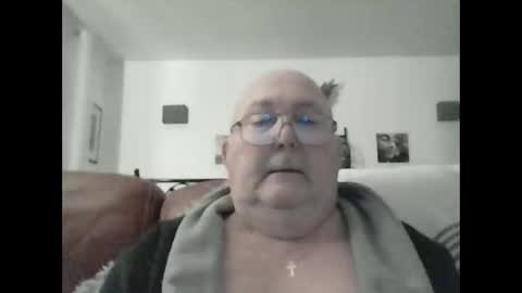 jojo60000529566 online show from March 5, 7:06 pm