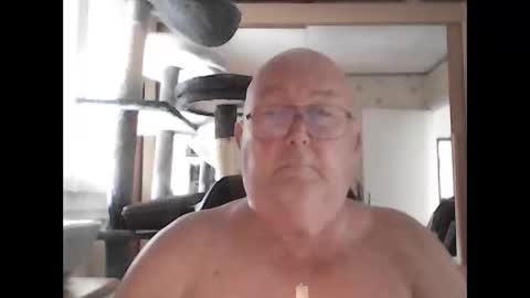 jojo60000529566 online show from September 11, 2:06 pm