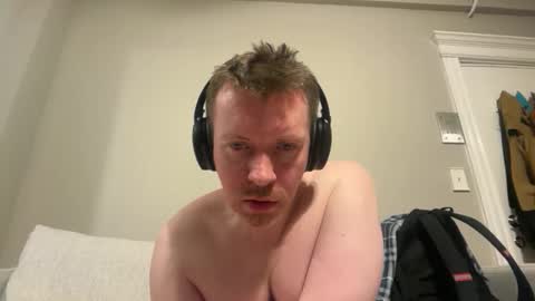 Snapshot of jojohalloran64 chatting on February 12, 3:45 am jojohalloran64 online show from February 12, 3:45 am