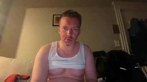 Snapshot of jojohalloran64 chatting on March 3, 1:56 am jojohalloran64 online show from March 3, 1:56 am