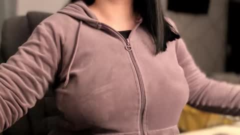 Snapshot of jolenekiss chatting on March 12, 5:07 pm Jolene online show from March 12, 5:07 pm