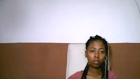 Snapshot of joliekah27 chatting on February 22, 4:19 pm joliekah27 online show from February 22, 4:19 pm