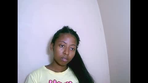 joliekah27 online show from November 10, 10:31 pm