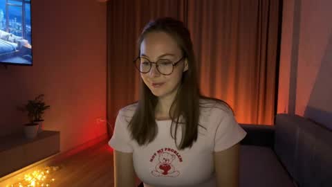 jolly_dollyy online show from April 8, 8:09 pm