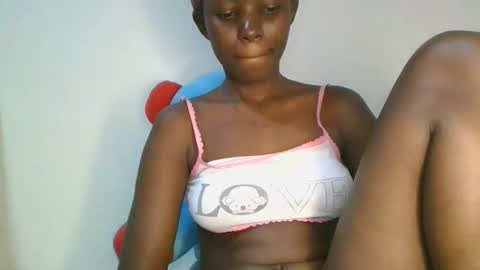 jollynabeb online show from April 2, 7:44 pm