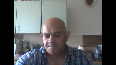 Snapshot of jolmasz30 chatting on May 1, 4:00 pm jolmasz30 online show from May 1, 4:00 pm