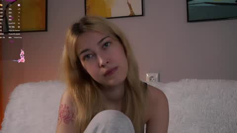 Viola online show from April 8, 1:55 pm