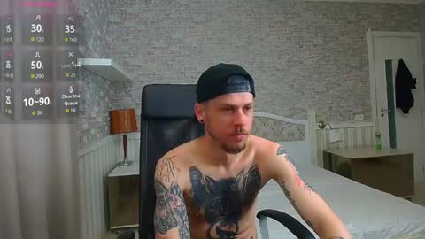 Snapshot of jonahshaw chatting on May 23, 5:12 am JonahShaw online show from May 23, 5:12 am