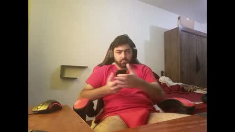 Snapshot of jonasf2525 chatting on December 19, 9:44 pm jonasf2525 online show from December 19, 9:44 pm